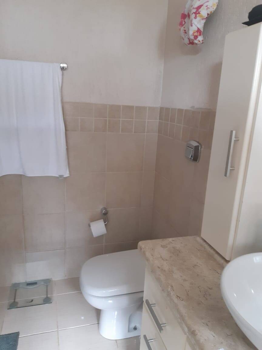 Casa à venda e aluguel com 3 quartos, 219m² - Foto 13