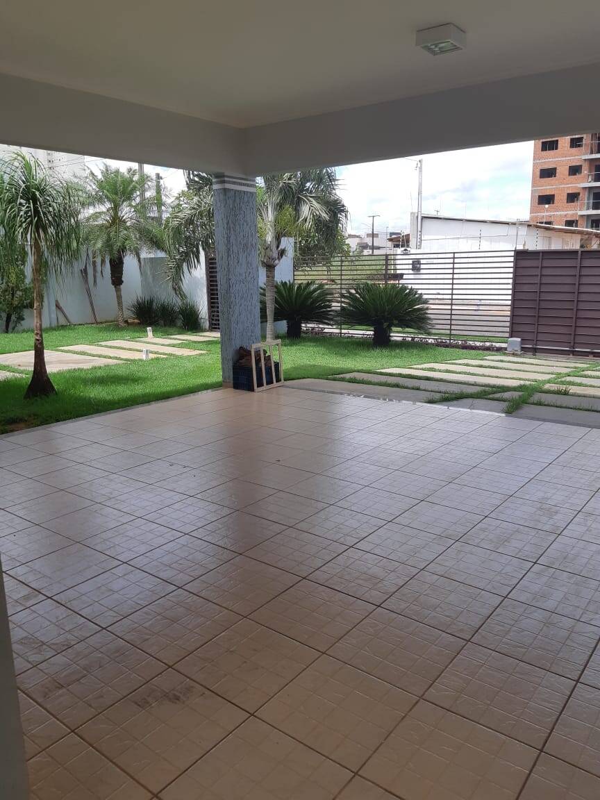 Casa à venda e aluguel com 3 quartos, 219m² - Foto 15