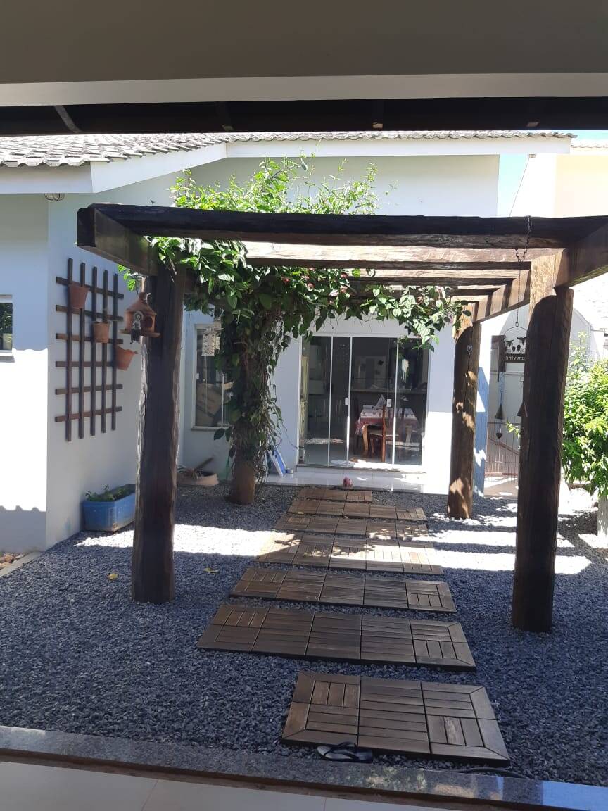 Casa à venda e aluguel com 3 quartos, 219m² - Foto 29