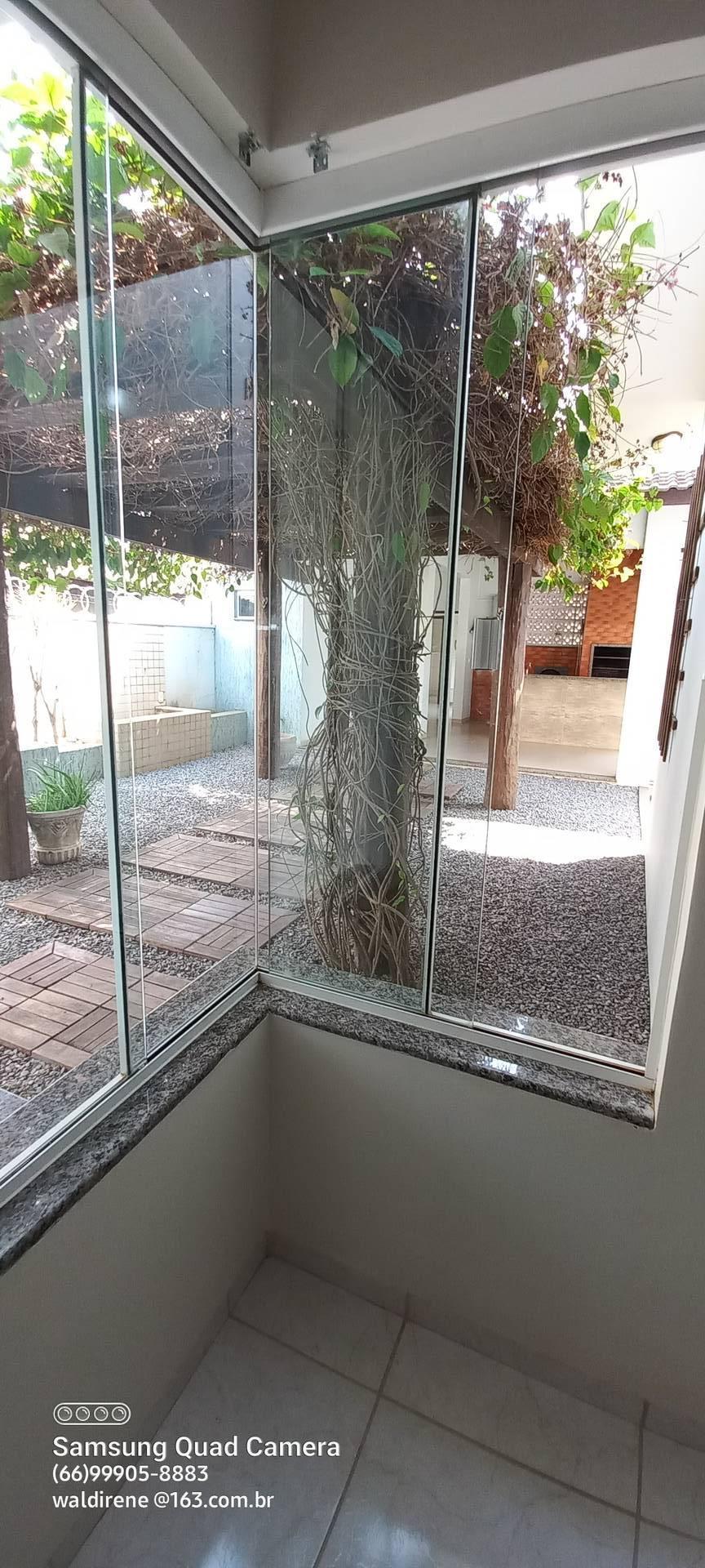 Casa à venda e aluguel com 3 quartos, 219m² - Foto 47