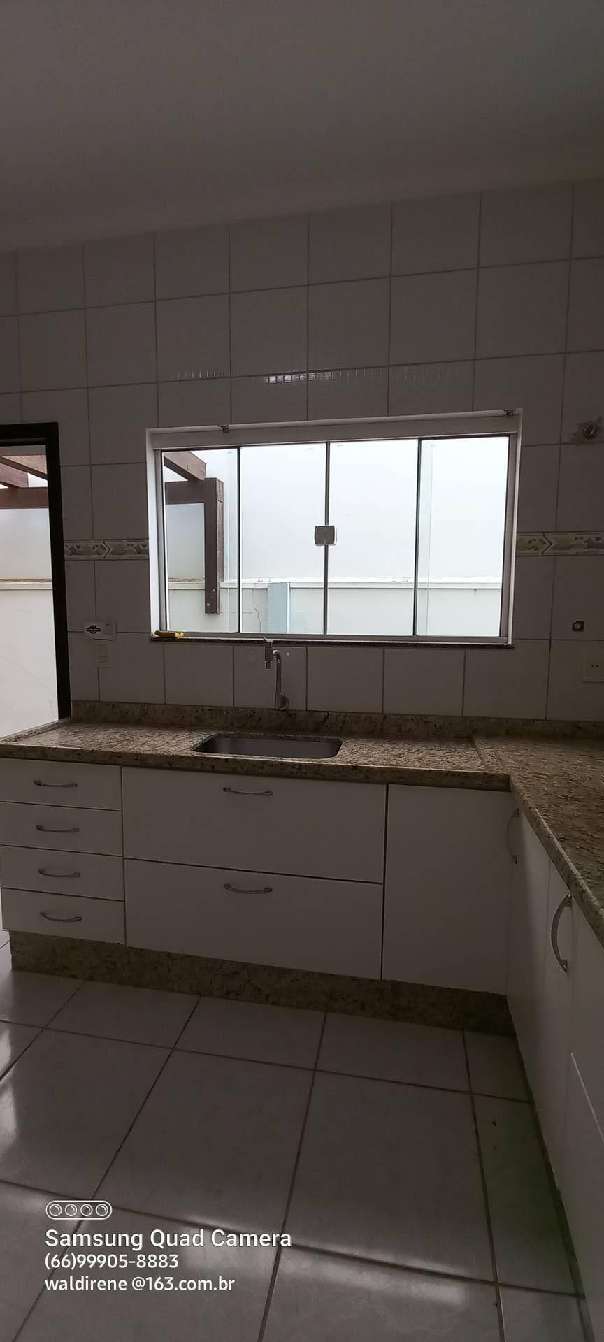 Casa à venda e aluguel com 3 quartos, 219m² - Foto 50