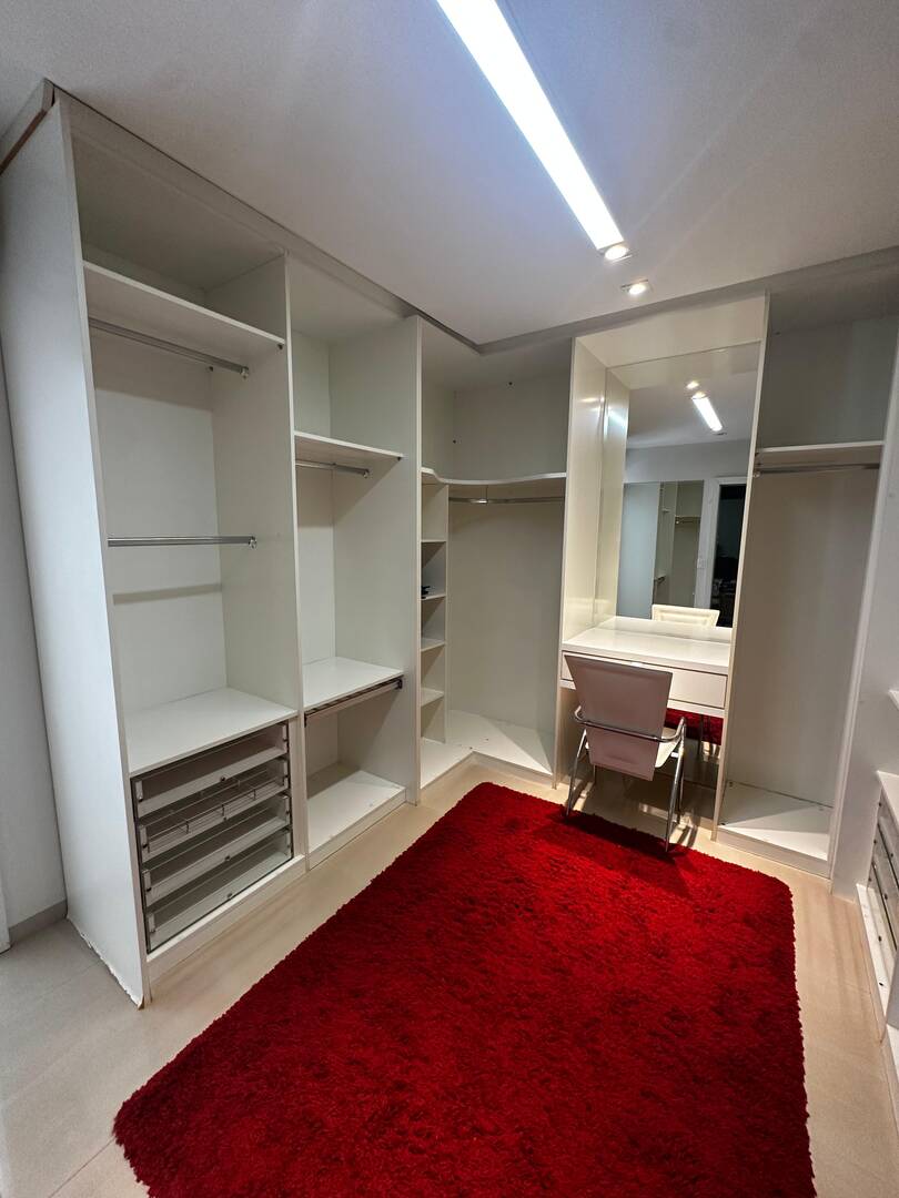 Casa, 5 quartos, 737 m² - Foto 2