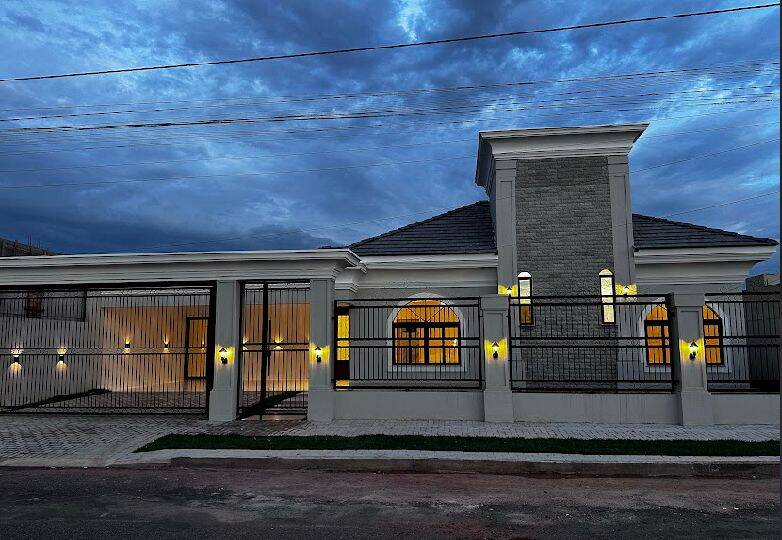 Casa, 3 quartos, 15995 m² - Foto 1