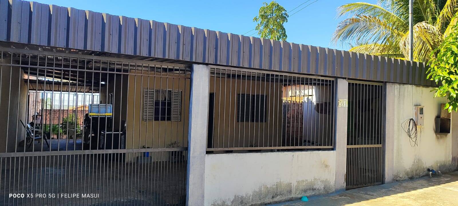 Casa à venda com 2 quartos, 130m² - Foto 2