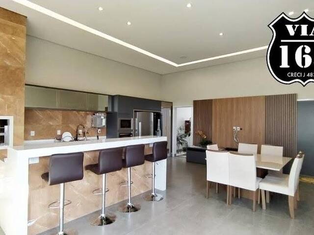 #31 - Casa para Venda em Sorriso - MT