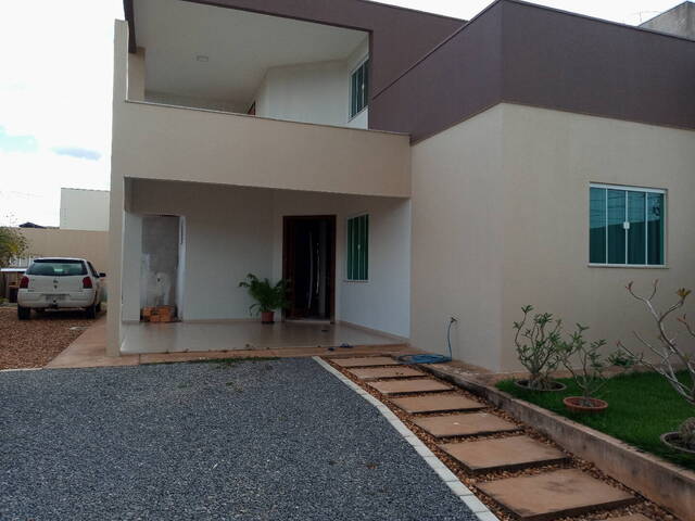 #35 - Casa para Venda em Sorriso - MT