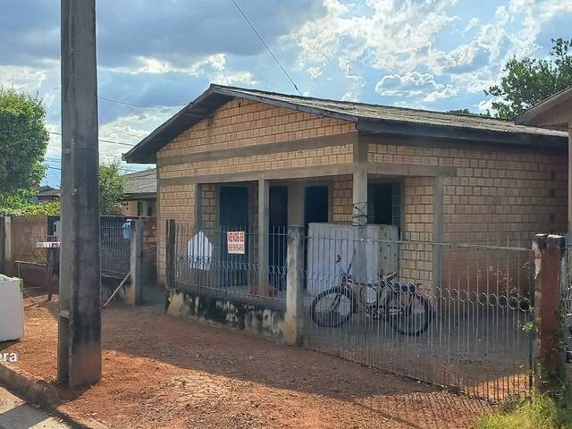 #216 - Casa para Venda em Sorriso - MT - 2