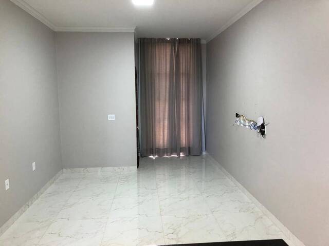 #251 - Casa para Venda em Sorriso - MT - 2